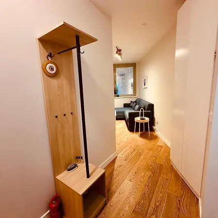 Beyoglu Hacimimi Gardens Icinde Oezel Bahceli Istanbul