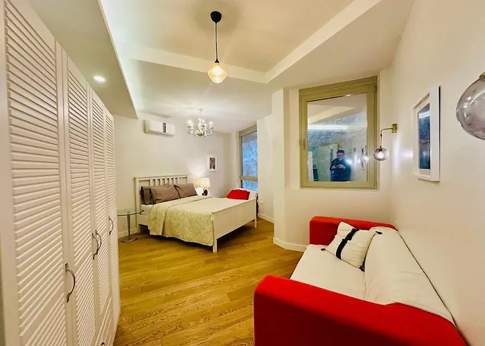 Beyoglu Hacımimi Gardens Içinde özel Bahçeli * İstanbul