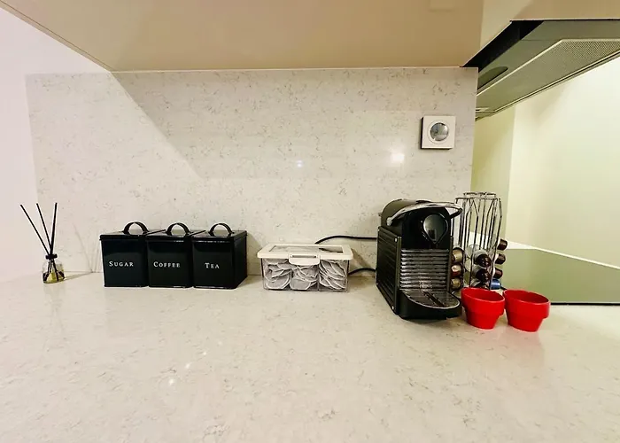 Beyoglu Hacimimi Gardens Icinde Oezel Bahceli *