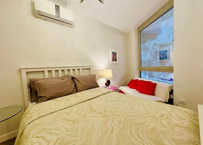 Beyoglu Hacimimi Gardens Icinde Oezel Bahceli